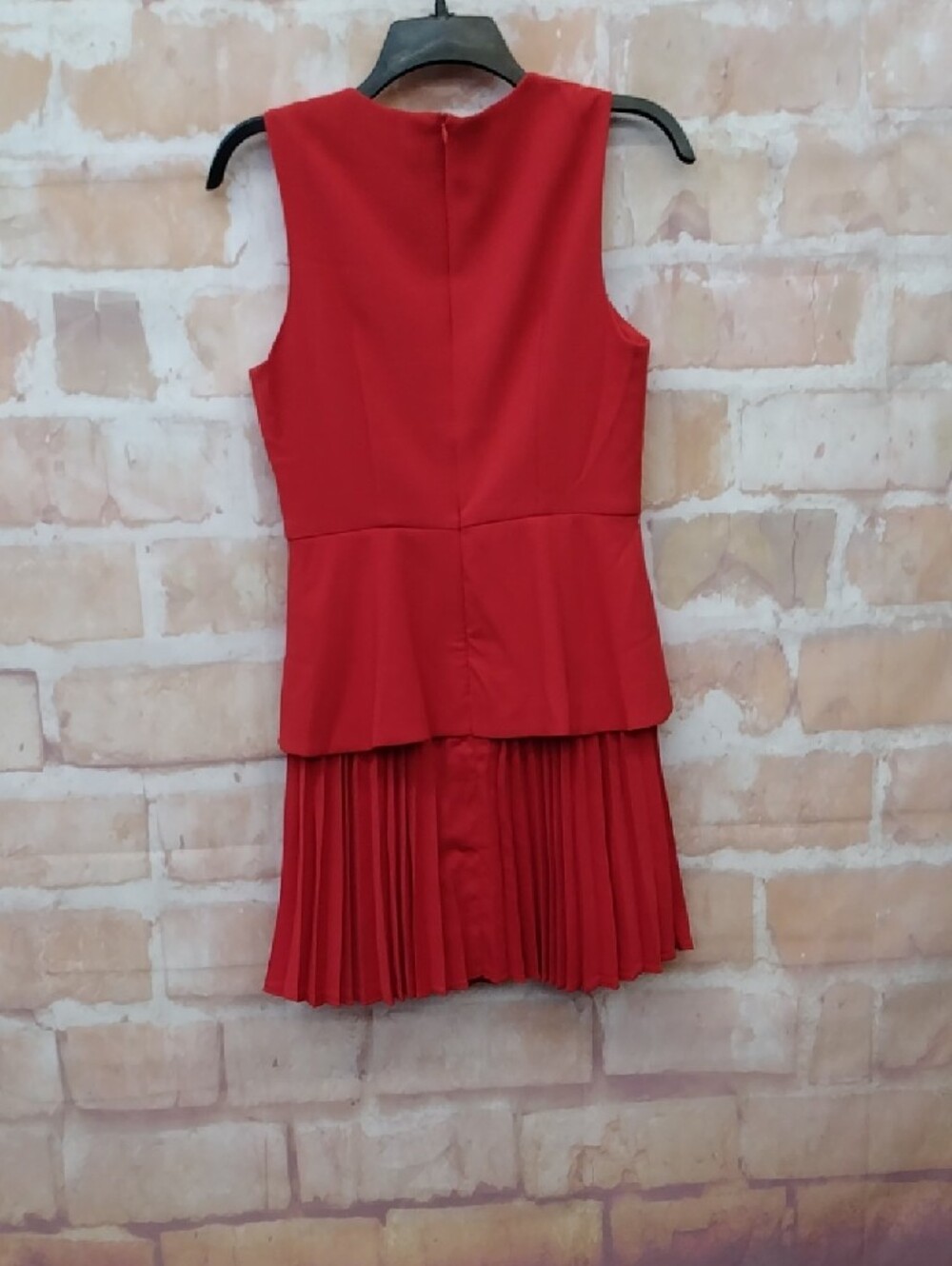 Red Sleeveless Peplum Pleated Dress - Unknown Brand - Picture 7 of 8